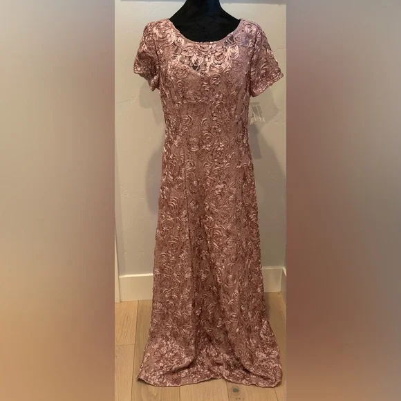 Alex Evenings Rosette A-Line Gown - Rose Pink - Size 12